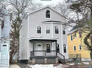 38 Westcott St, East Orange, NJ 07017