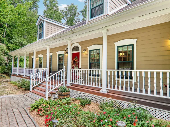16 Hobe Crst, Hendersonville, NC 28792