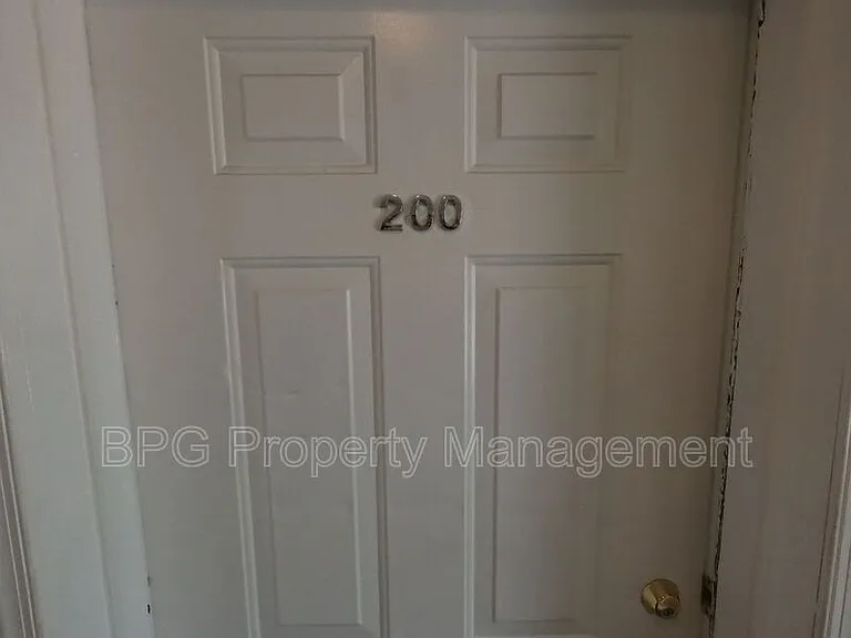 95 N Main St #200 — Photo 12