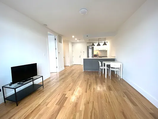 Rented by Corcoran | media 3