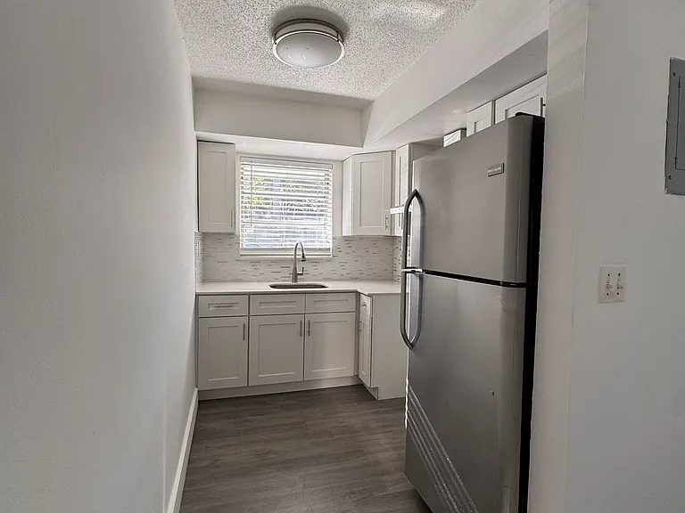 4140 SW 24th Ct #1 — Photo 12