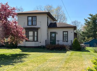 54112 Wilbur Rd, Three Rivers, MI 49093