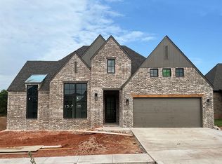 15705 Flora Ave, Edmond, OK 73013