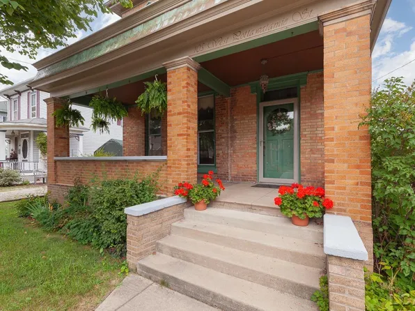105 W Pottawatamie St, Tecumseh, MI 49286