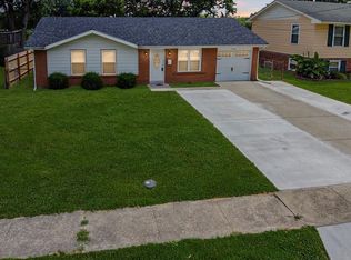 12140 Seaford Dr, Cincinnati, OH 45231