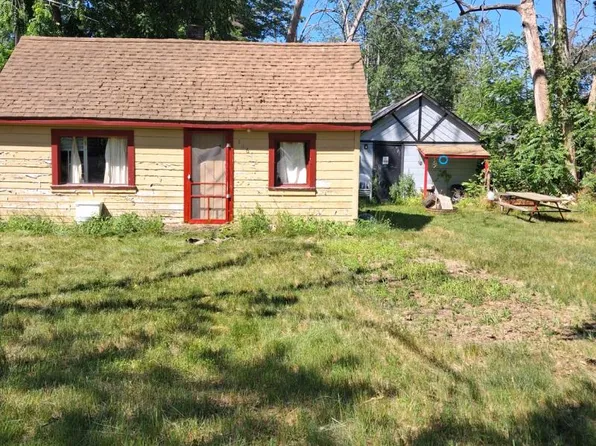 1665 W Burgess St, Barton City, MI 48705
