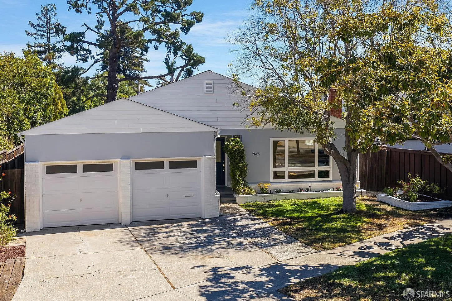 2615 Alameda De Las Pulgas photo 1