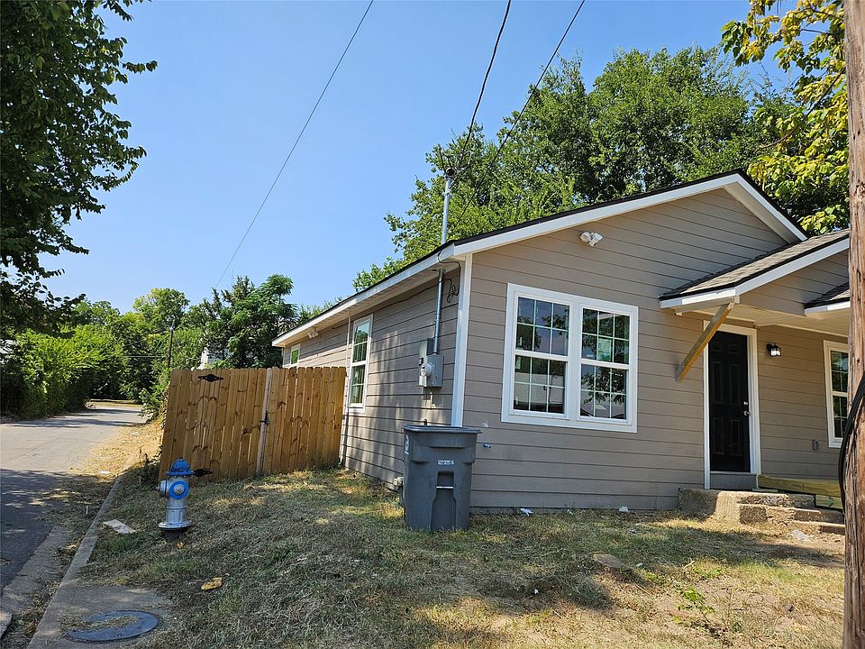 2nd image of 4703 Frank St