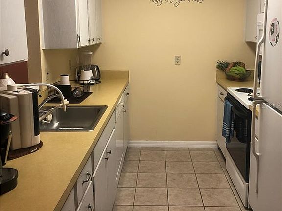 5th image of 2301 Grenoble Pl