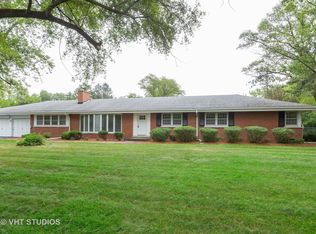 1819 Cambridge Ave, Flossmoor, IL 60422