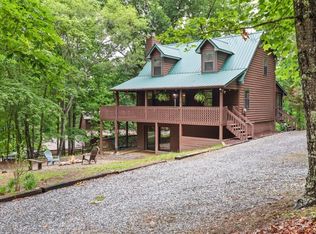 1133 Garrett Cir, Blairsville, GA 30512