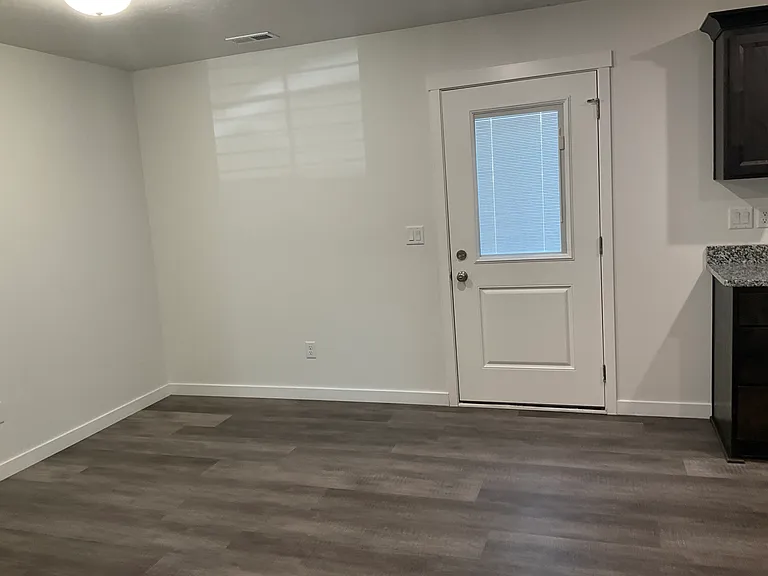 510 Trails End — Photo 7
