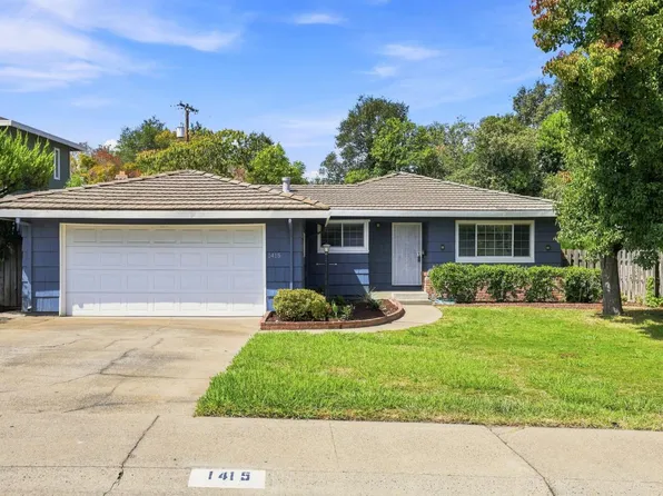 1415 Rampart Dr, Roseville, CA 95661