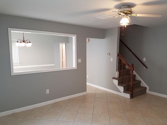 5th image of 354 Thorncliff Dr