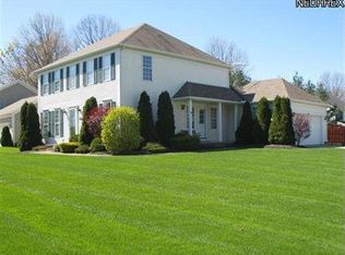 9386 Shepard Rd, Macedonia, OH 44056