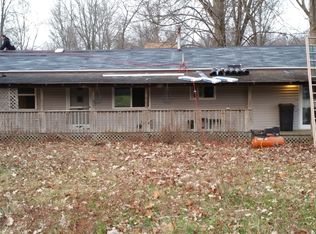 4544 G P Easterly Rd, West Farmington, OH 44491