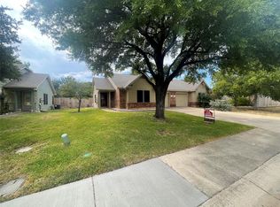 106 Prairie Springs Ln, Georgetown, TX 78626