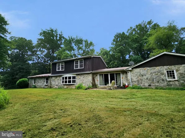 503 Whitman Ln, Middletown, PA 17057