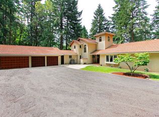 31030 SW Riverlane Rd, West Linn, OR 97068