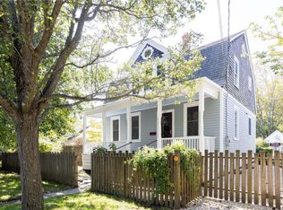 450 7th St, Greenport, NY 11944