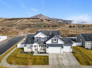 3477 E Wheat Field Ln, Eagle Mountain, UT 84005