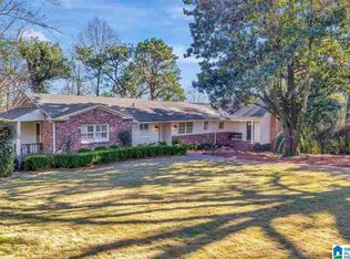 229 Vestavia Cir, Vestavia, AL 35216