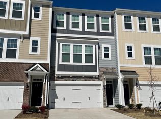 1080 Manorhaven Dr #221, Durham, NC 27703