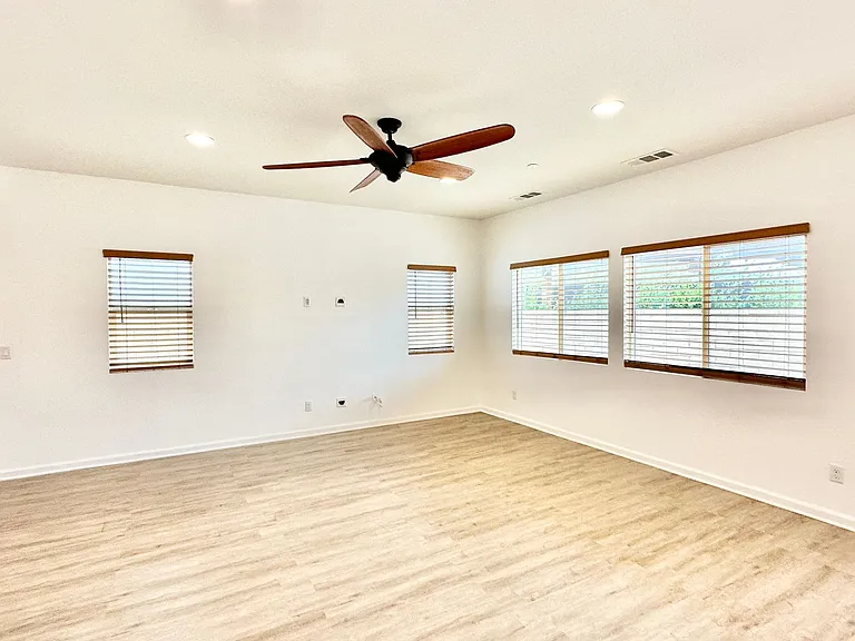 35266 Persano Pl — Photo 9