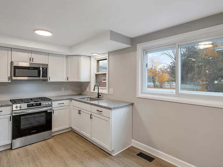 47 Trelign Dr #3 — Photo 3