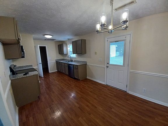 5th image of 142 Barley Dr