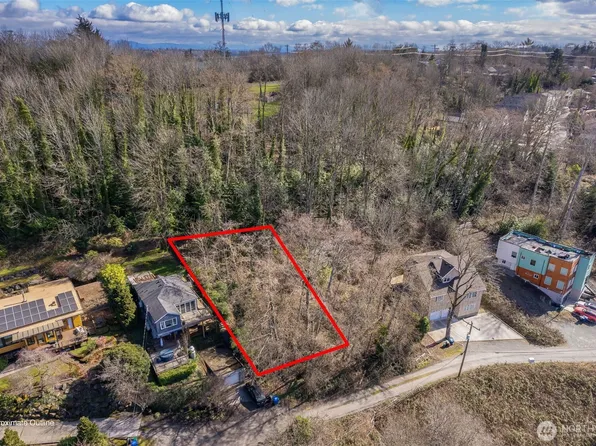 44 XX 23rd Avenue SW, Seattle, WA 98106