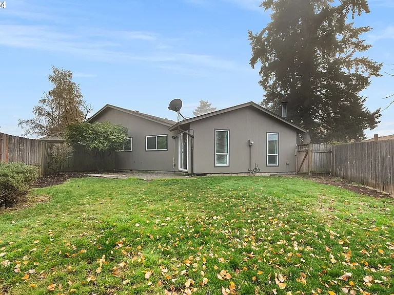 535 Hartke Loop — Photo 8