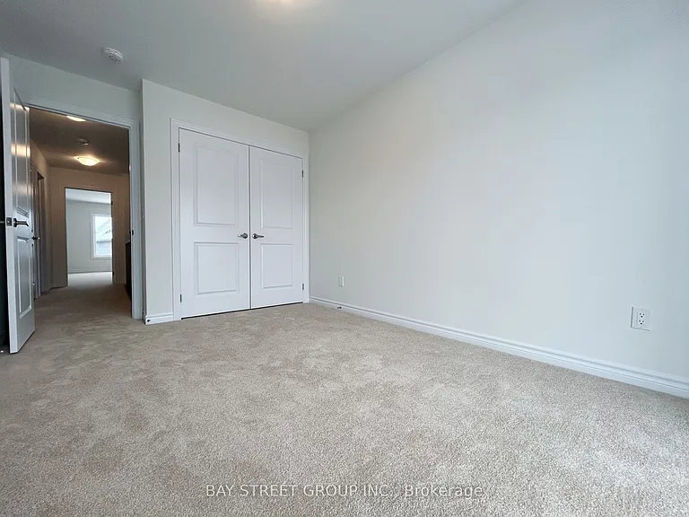 1130 Thompson Dr S — Photo 12