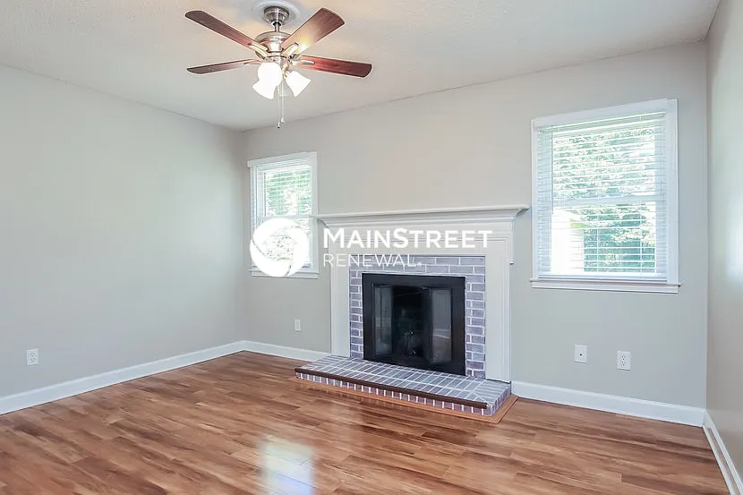 2610 Norwood Dr — Photo 4