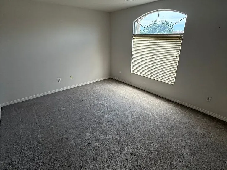 12710 Crystal Cove Ave — Photo 26