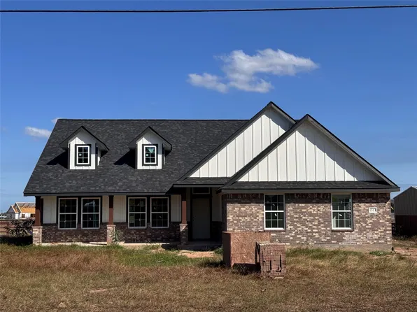 1513 Palomino Trl, Angleton, TX 77515