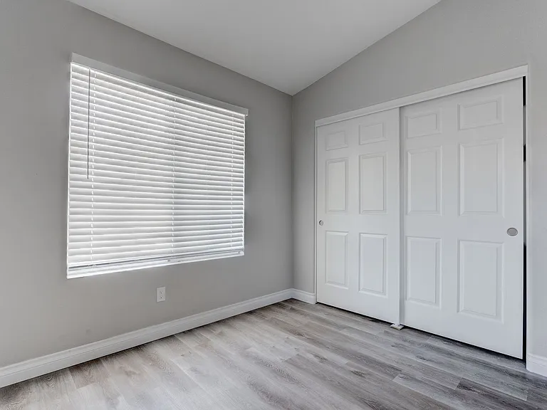 1613 Cathedral Peak Ct — Photo 16