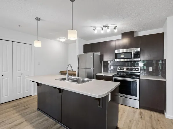508 Albany Way NW #319, Edmonton, AB T6V 0L1
