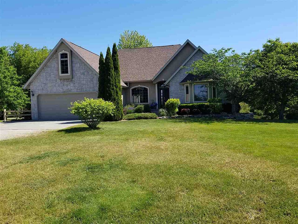 4135 Seven Mile Rd, Bay City, MI 48706 Zillow