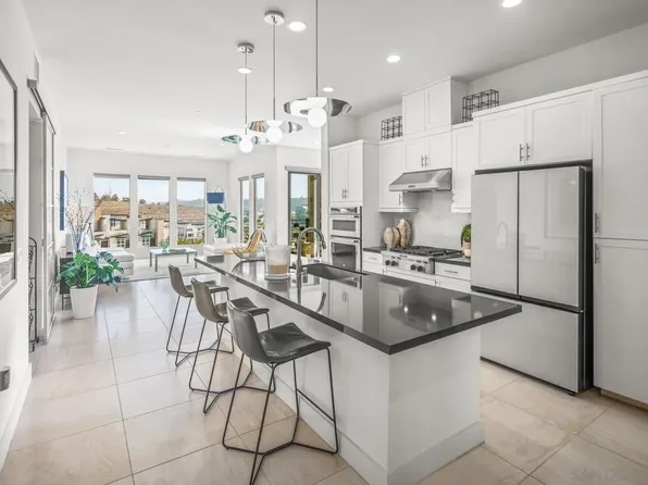 8543 Aspect Dr, San Diego, CA 92108