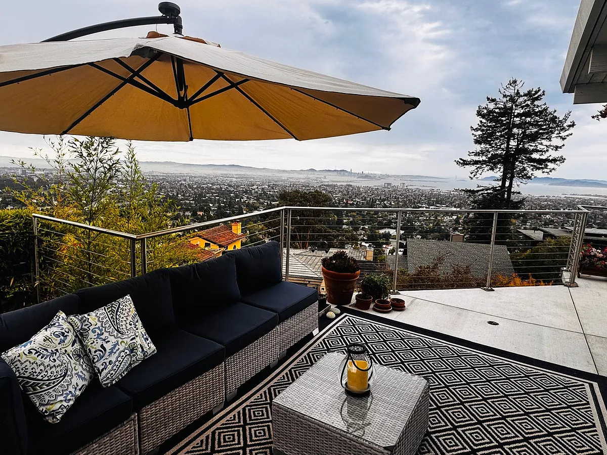 Patio next to living - 23 Gravatt Dr