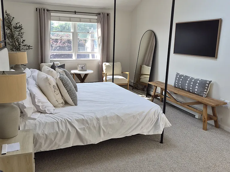 10 Breakwater Ct — Photo 11