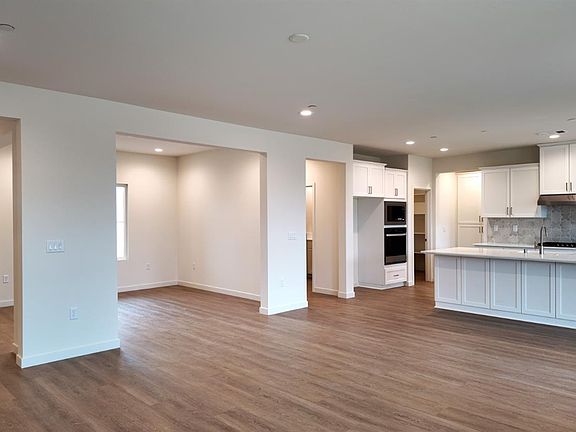 3rd image of 16716 Chloe Ct