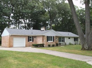 4016 Highgate Rd, Muskegon, MI 49441