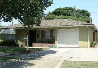 2221 E Donner Ave, Fresno, CA 93726