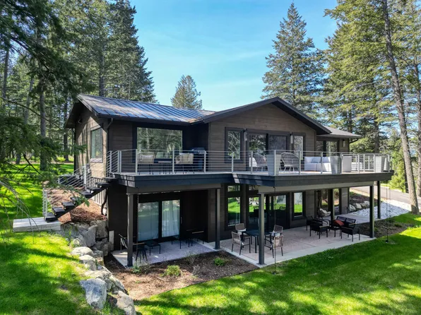 1100 Mooring Rd, Columbia Falls, MT 59912