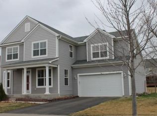 1839 Clover Meadow Dr, Chaska, MN 55318