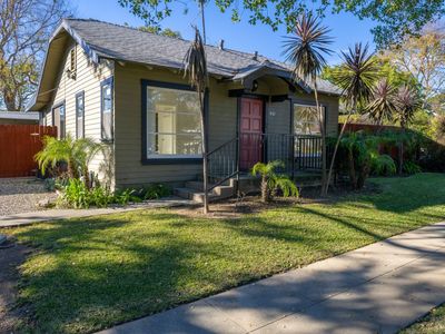927 N Catalina Ave, Pasadena, CA, 91104