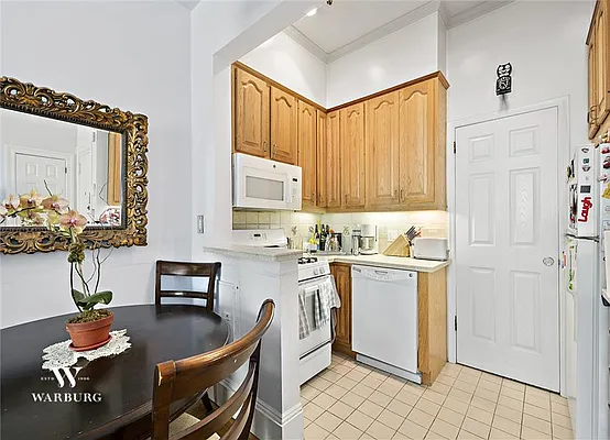 Rented by Warburg | media 13