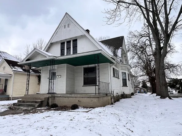 1840 N 8th St, Terre Haute, IN 47804